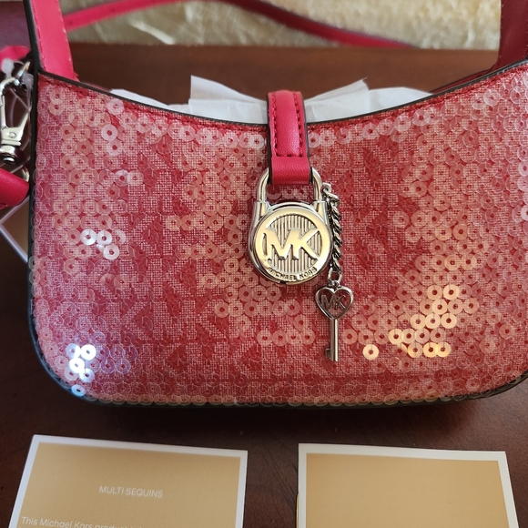 MICHAEL KORS Red LYRA Extra Small Crossbody Bag NWT - Picture 3 of 13